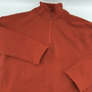 Marmot Men's XLarge Long Sleeve Red 1/4 zip lightweight baselayer Sleeve Pocket